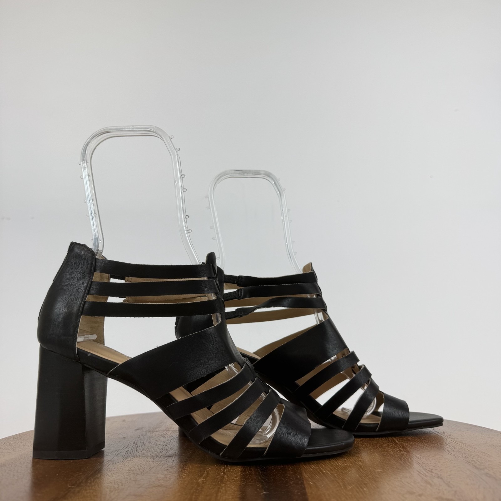 New Womens Adrienne Vittadini Enova Black Caged Faux Leather Heel Sandals Size 9